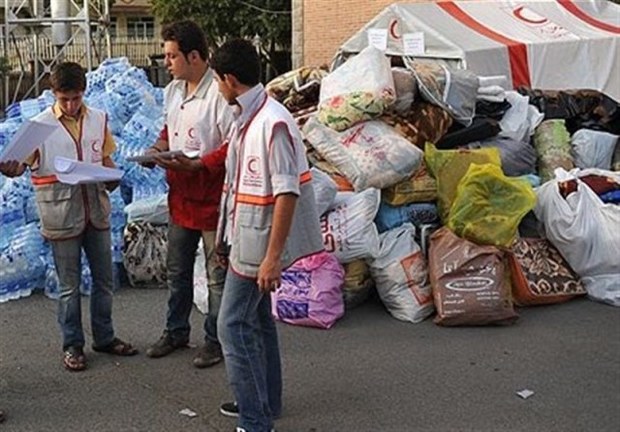 افزایش پایگاه های جمع آوری کمک های مردمی البرز برای مناطق زلزله زده