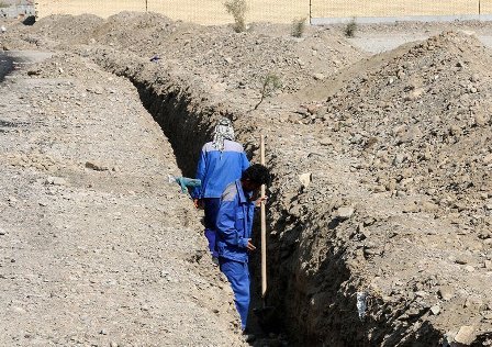 105 فقره انشعاب آب و فاضلاب به مجتمع صنوف آلاینده سقز واگذار شد