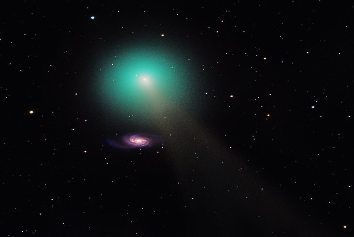 ستاره دنباله دار سبز- آبی در فاصله ۴۵ میلیون کیلومتری زمین+ تصاویر