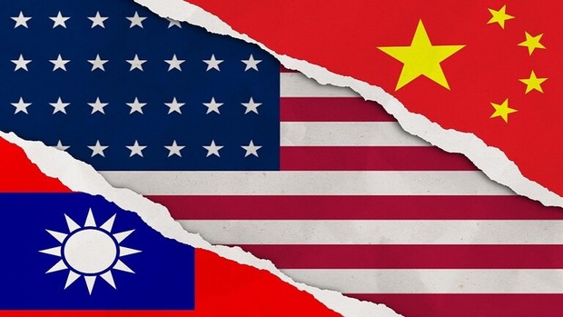 هشدار شدید اللحن چین به آمریکا و پرواز جنگنده ها بر فراز تایوان