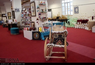 هنرمندان آذربایجان شرقی در نمایشگاه ملی صنایع دستی شرکت می کنند