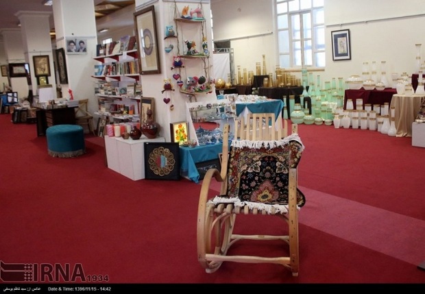 هنرمندان آذربایجان شرقی در نمایشگاه ملی صنایع دستی شرکت می کنند