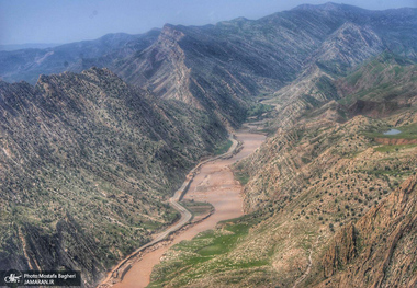 اسکان سیل‌زدگان در ۱۰۰۰ سالن ورزشی
