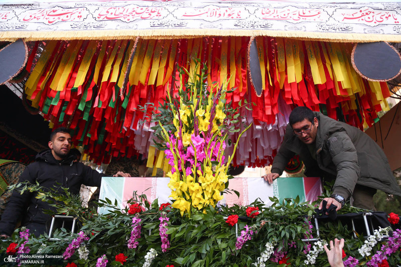 تشییع پیکر شهدای مدافع حرم در شهرک شهید محلاتی