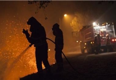 آتش‌سوزی دکل 95 حفاری رگ سفید هنوز مهار نشده / آخرین وضعیت مصدومان

