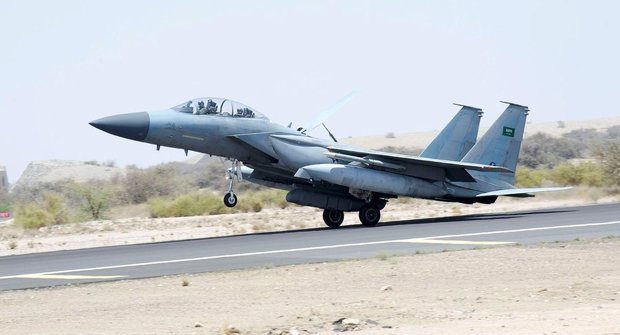 انصار الله یک جنگنده عربستان را سرنگون کرد