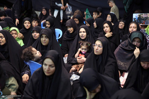 همایش جهانی سه ساله های حسینی در حسینیه جماران 1