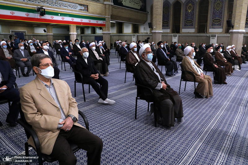 مراسم تنفیذ حکم سیزدهمین دوره ریاست جمهوری اسلامی ایران‌ توسط رهبر انقلاب