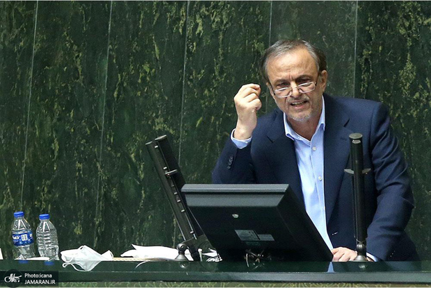 کارت زرد مجلس برای رزم حسینی، وزیر صمت