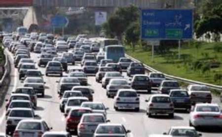 ترافیک سنگین در جاده کرج - چالوس   تردد به کندی صورت می گیرد