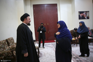 حاشیه تجدیدمیثاق رئیس جمهور و اعضای دولت با آرمان‌های بنیانگذار جمهوری اسلامی ایران