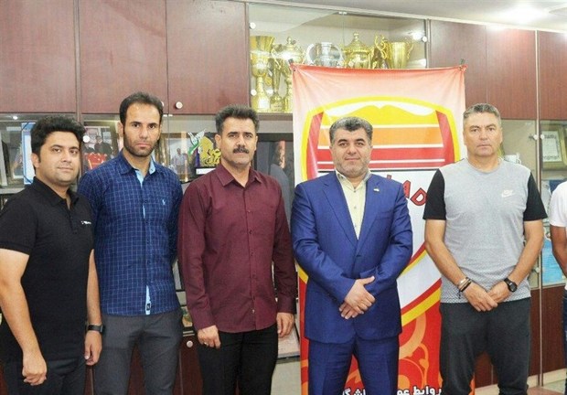 ثبت قرارداد کادر فنی تیم فولاد خوزستان+ عکس
