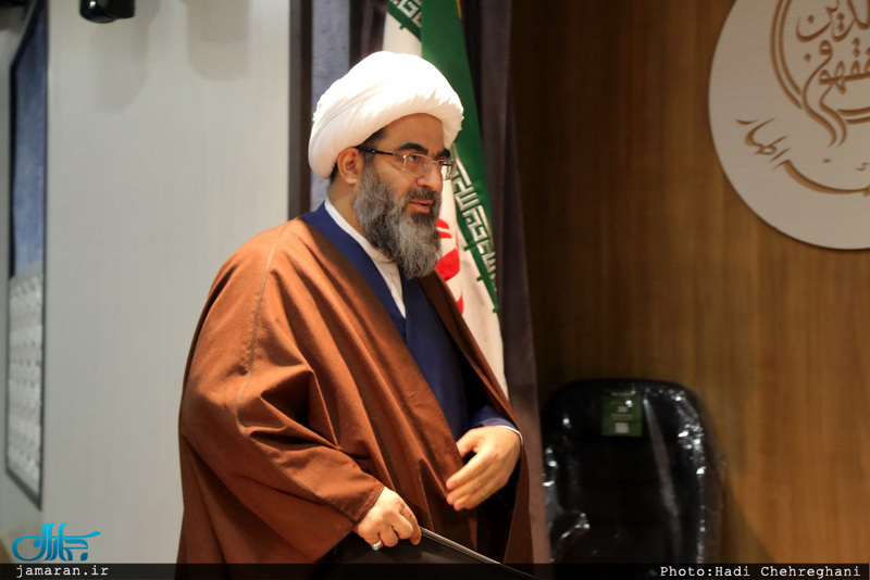 همایش وحدت حوزه و دانشگاه با موضوع تبیین دیدگاه امام خمینی(س)