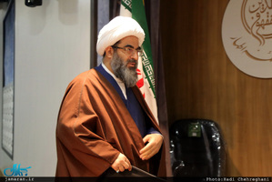 همایش وحدت حوزه و دانشگاه با موضوع تبیین دیدگاه امام خمینی(س)