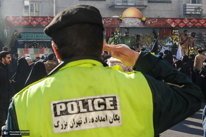 تشییع پیکرهای 110 شهید گمنام دفاع مقدس در تهران - 2