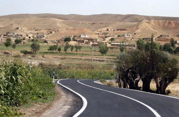 4561 کیلومتر راه روستایی در کرمان آسفالت شد