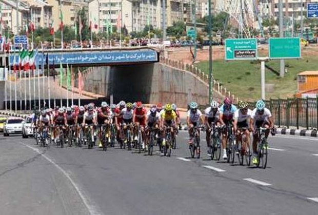 مرحله چهارم تور بین المللی دوچرخه سواری آذربایجان آغاز شد