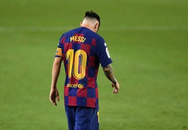 مسی بهترین بازیکن فصل لالیگا شد+عکس
