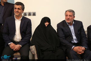 دیدار اعضای هیات رییسه و مدیران استانی دانشگاه آزاد اسلامی با خانواده مرحوم آیت الله هاشمی 