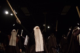 «پاشا» به صحنه باز می گردد  اجرای نمایش راه یافته به جشنواره فجر در تبریز