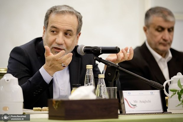 عراقچی در مورد مذاکرات ژنو به دولت گزارش داد