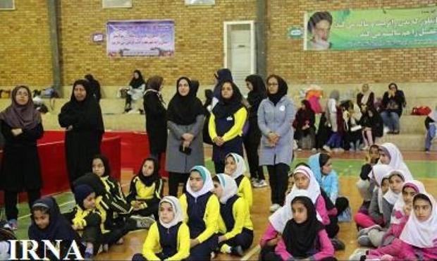 دختران دشتی قهرمان مسابقات بومی دانش آموزان استان بوشهر شدند