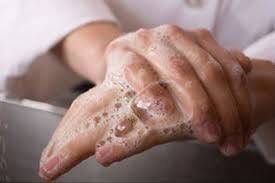 شستشوی مکرر دست‌ها، راهکار پیشگیری از ابتلا به بیماری‌های واگیردار