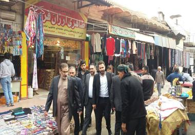 علی شمخانی با لباس محلی در بازار عبدالحمید اهواز