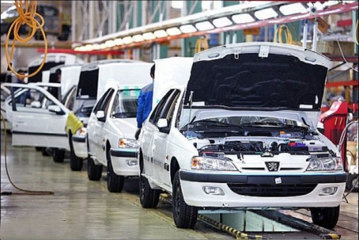 کاهش ۵ تا ۱۲ میلیونی قیمت خودروهای داخلی در بازار
