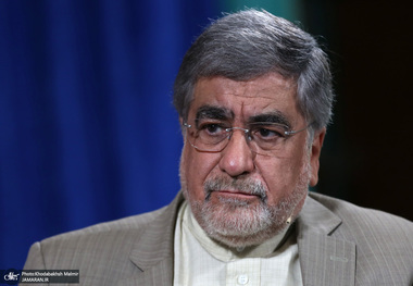 علی جنتی: کارهایی که در دولت روحانی حرام بود در دولت رئیسی حلال شد/ شورای نگهبان ردصلاحیتم می کند/ پدرم هیچ بیماری ندارد/ به دوره اشکنه برگشته‌اند و می‌گویند گرانی را تحمل کنید/ شورای نگهبان از دیرباز رویکرد خالص سازی را داشته است