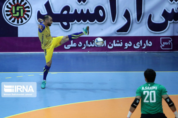 تیم فوتسال حفاری اهواز تیم فرش آرای مشهد را شکست داد