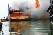ترکیدگی شیلنگ موتور سبب آتش سوزی لنج ماهیگیری کنارک شد