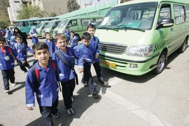 شهرداری تهران ملزم به تهیه لایحه ایمنی حمل و نقل دانش آموزان شد