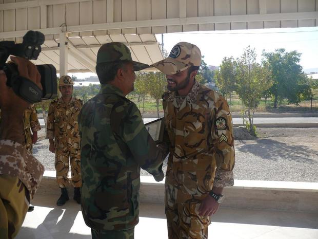 20 سرباز نمونه تیپ 130 ارتش خراسان شمالی تقدیر شد