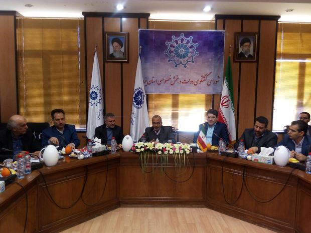 استاندار یزد: گفت و گوی منطقی و اقناعی با افکار عمومی ضروری است