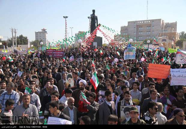 22 بهمن روز پیروزی و ترقی نظام دینی است