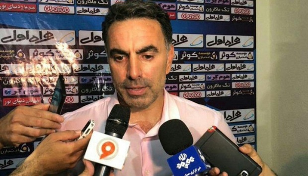 سرمربی تیم فوتبال شاهین بوشهر را ترک کرد
