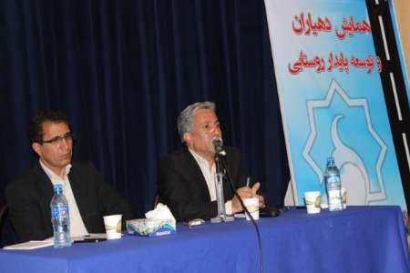 واگذاری ماشین آلات عمرانی به دهیاری ها با تسهیلات هشت درصدی