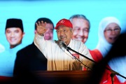 گزارشی از انتخابات جنجالی پارلمان مالزی؛ متحد شدن رقبای سیاسی قدیمی علیه نخست وزیر