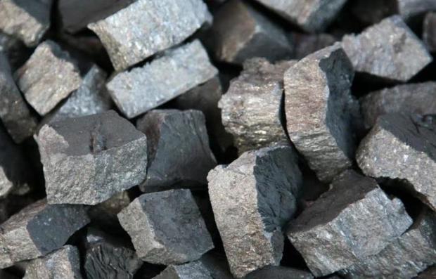 50 تن سنگ معدنی قاچاق در بندرعباس توقیف شد