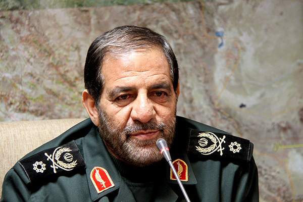 سردار استکی:  سربازان در پیروزی انقلاب اسلامی و دفاع مقدس نقش موثری داشتند