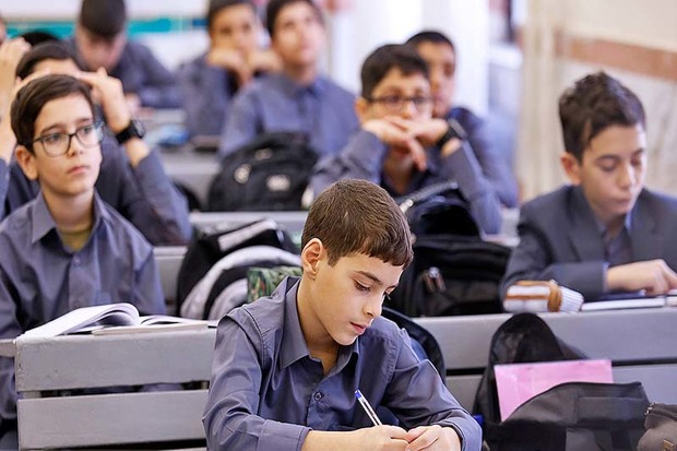 استان قزوین در سال تحصیلی پیش رو 236 هزار دانش آموز دارد