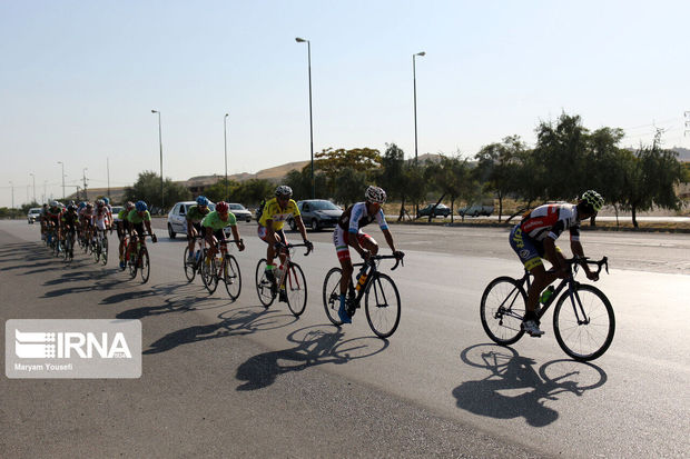 مسابقات دوچرخه سواری جایزه بزرگ کشور در مشهد برگزار می‌شود