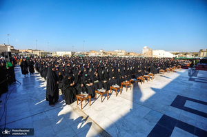 مراسم تكريم از دو هزار  دانشجوی دختر محجبه در حرم مطهر امامین کاظمین (ع)