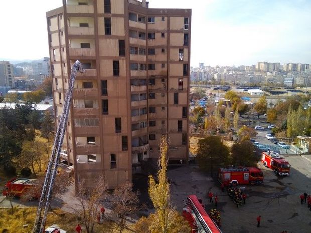 مانور امداد و نجات و اطفاء حریق آتش نشانی در تبریز برگزار می‌شود
