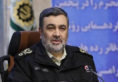 فرمانده ناجا خبر داد

تشکیل 1000 پرونده زمین‌خواری/ صعود 6 پله‌ای ناجا در رتبه‌بندی اعتماد مردمی