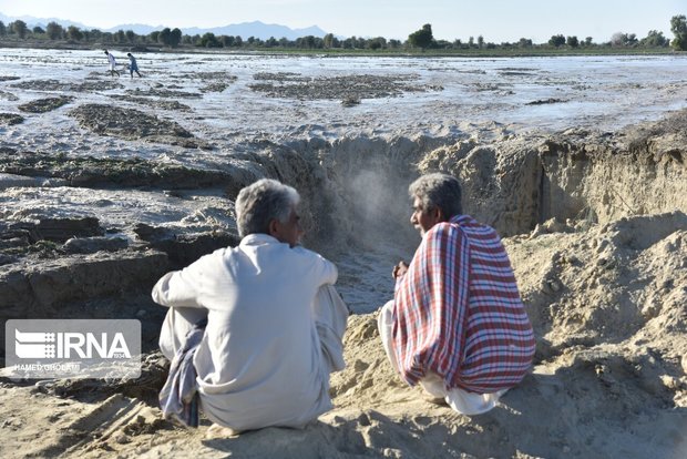 دستور استاندار قم به مدیران دستگاه های اجرایی برای کمک‌رسانی به سیل‌زدگان