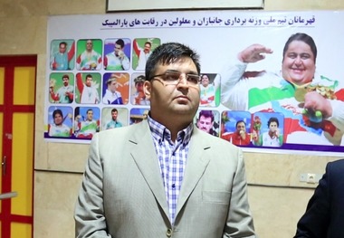 رضازاده: سیامند رحمان یک افسانه بود
