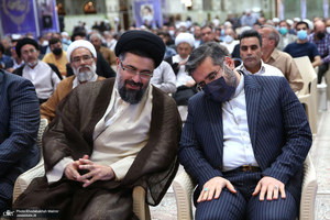 مراسم چهلمین روز ارتحال سید محمود دعایی در حرم مطهر امام خمینی