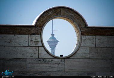 بازدید رایگان دانشجویان از برج میلاد 